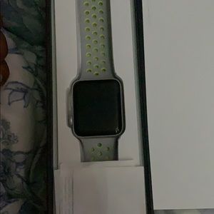 Apple Nike watch series 2